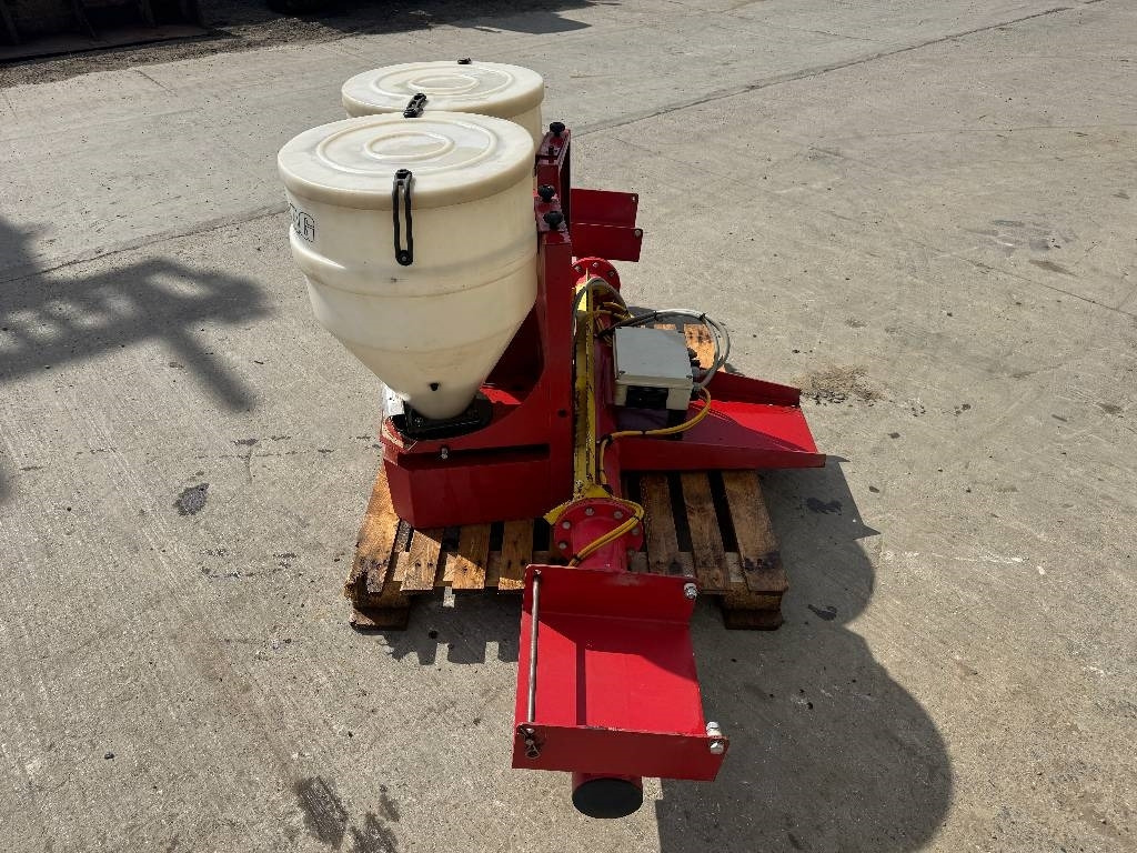 Stocks AG Fan Jet 36 Twin Slug Pelleters - Fertilizer spreader: picture 4 Stocks AG Fan Jet 36 Twin Slug Pelleters - Fertilizer spreader: picture 4