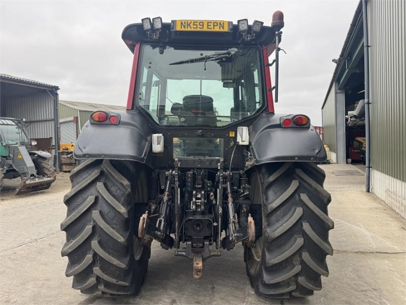 Valtra Valtra N121 Tractor - Farm tractor: picture 5 Valtra Valtra N121 Tractor - Farm tractor: picture 5