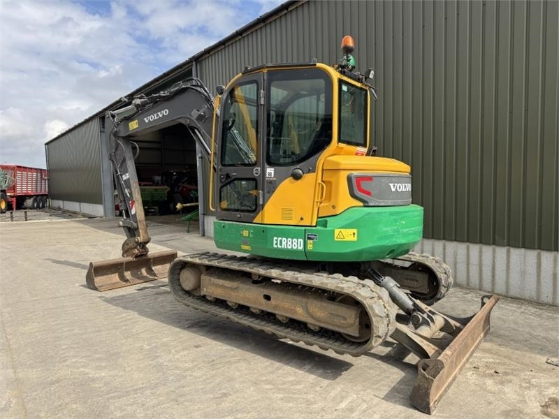 Volvo ECR88D Tracked Digger - Articulated dump truck: picture 4 Volvo ECR88D Tracked Digger - Articulated dump truck: picture 4