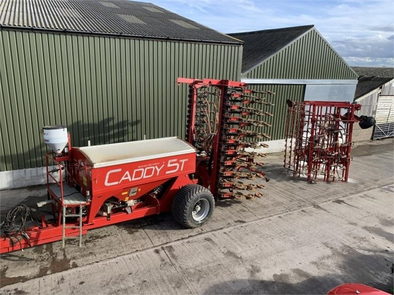 Weaving Caddy 5T c/w 8m Disc Drill - Combine seed drill: picture 1 Weaving Caddy 5T c/w 8m Disc Drill - Combine seed drill: picture 1