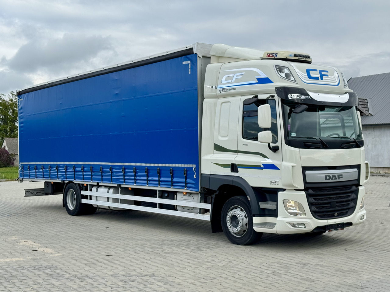 DAF CF 320 / FIRANKA / 24 EUROPALETY / SYPIALKA / AUTOMAT / KLIMA POSTOJOWA / 2017 ROK - Curtain side truck: picture 1 DAF CF 320 / FIRANKA / 24 EUROPALETY / SYPIALKA / AUTOMAT / KLIMA POSTOJOWA / 2017 ROK - Curtain side truck: picture 1