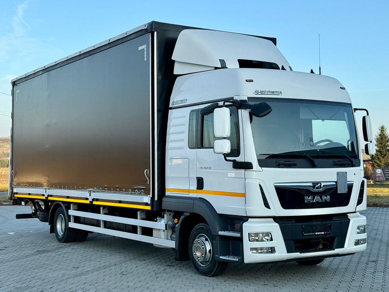 MAN TGL 12.250 / BURTO - FIRANKA / WINDA / 18 EUROPALET / SYPIALKA / 2018 ROK - Curtain side truck: picture 1 MAN TGL 12.250 / BURTO - FIRANKA / WINDA / 18 EUROPALET / SYPIALKA / 2018 ROK - Curtain side truck: picture 1