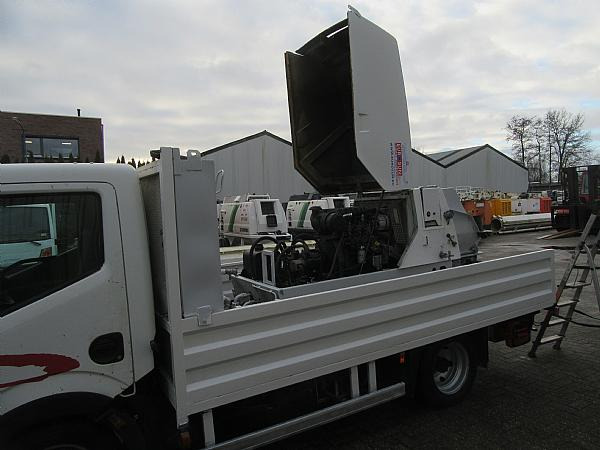 Concrete pump truck 2007  Truck Concrete pump PUTZMEISTER P715 SD: picture 8