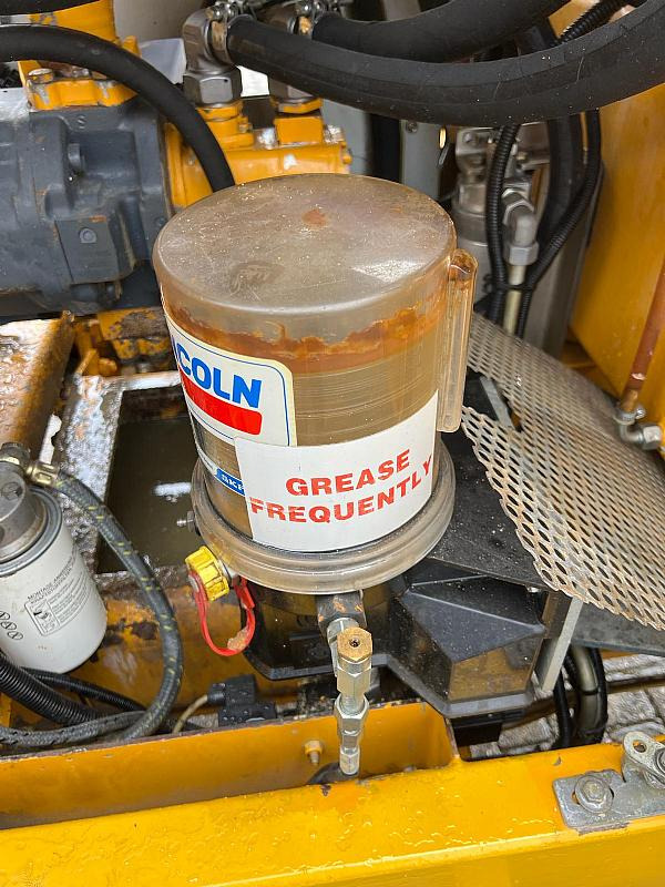 2014 PUTZMEISTER BSA1005 DC trailer mounted. - Stationary concrete pump: picture 4 2014 PUTZMEISTER BSA1005 DC trailer mounted. - Stationary concrete pump: picture 4