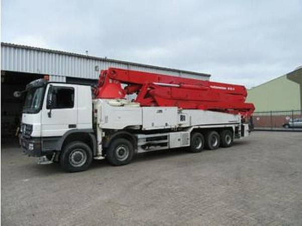 PUTZMEISTER M52/5 MB/ACTROS - Concrete pump truck: picture 1 PUTZMEISTER M52/5 MB/ACTROS - Concrete pump truck: picture 1