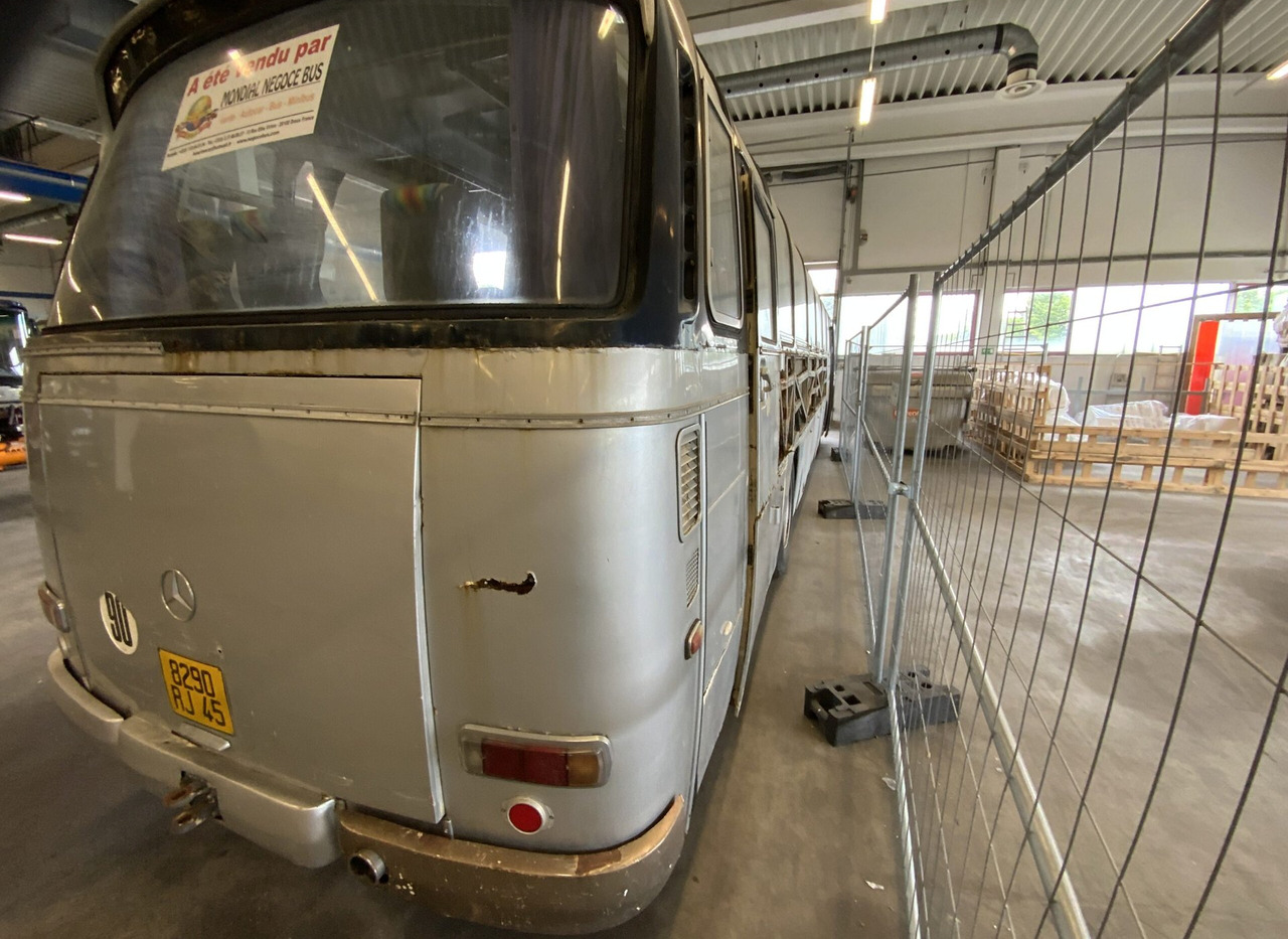 Mercedes-Benz O 302 - Bus: picture 4 Mercedes-Benz O 302 - Bus: picture 4