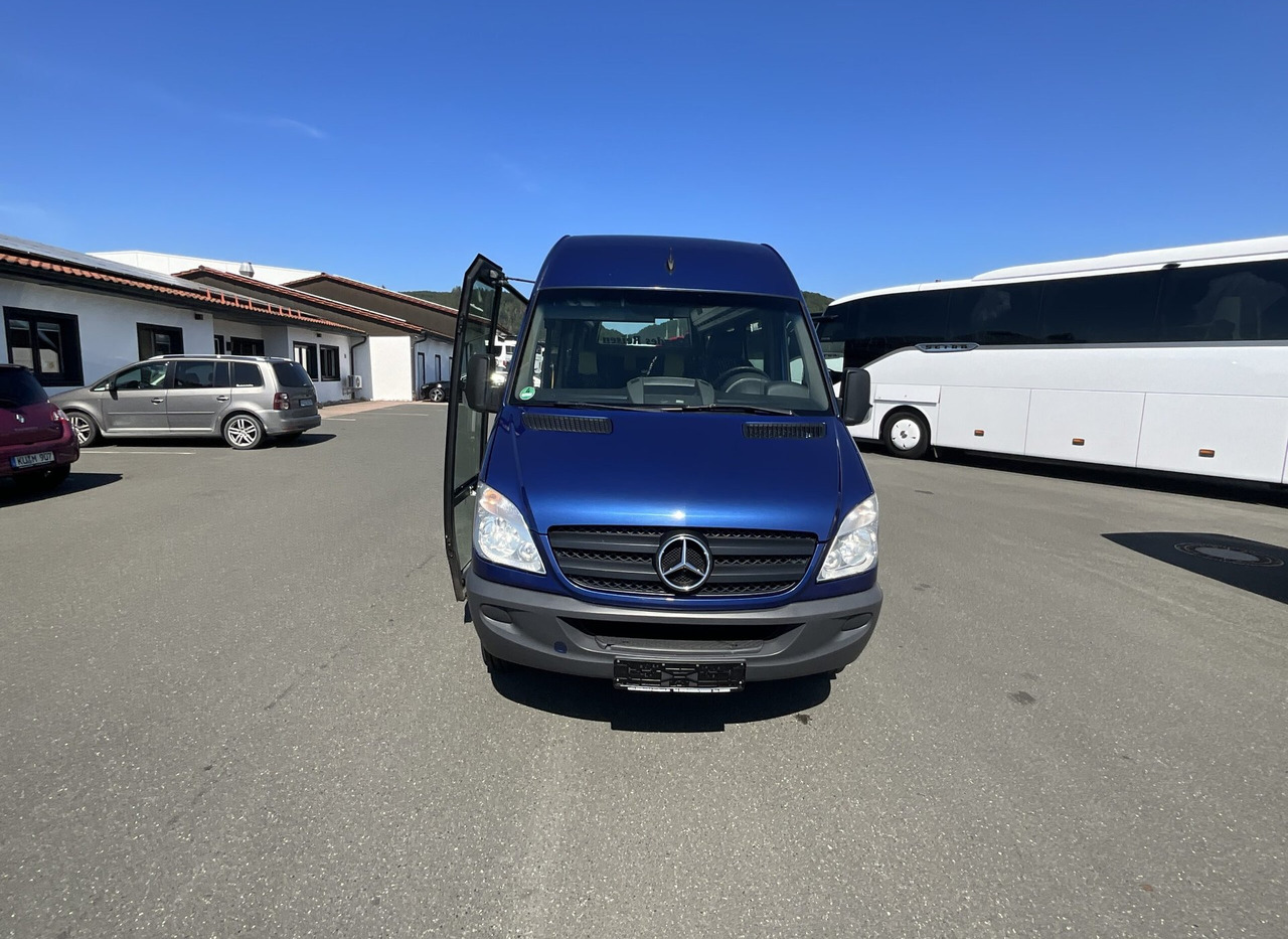 Mercedes-Benz 519 CDI Sprinter - Minibus, People carrier: picture 5 Mercedes-Benz 519 CDI Sprinter - Minibus, People carrier: picture 5