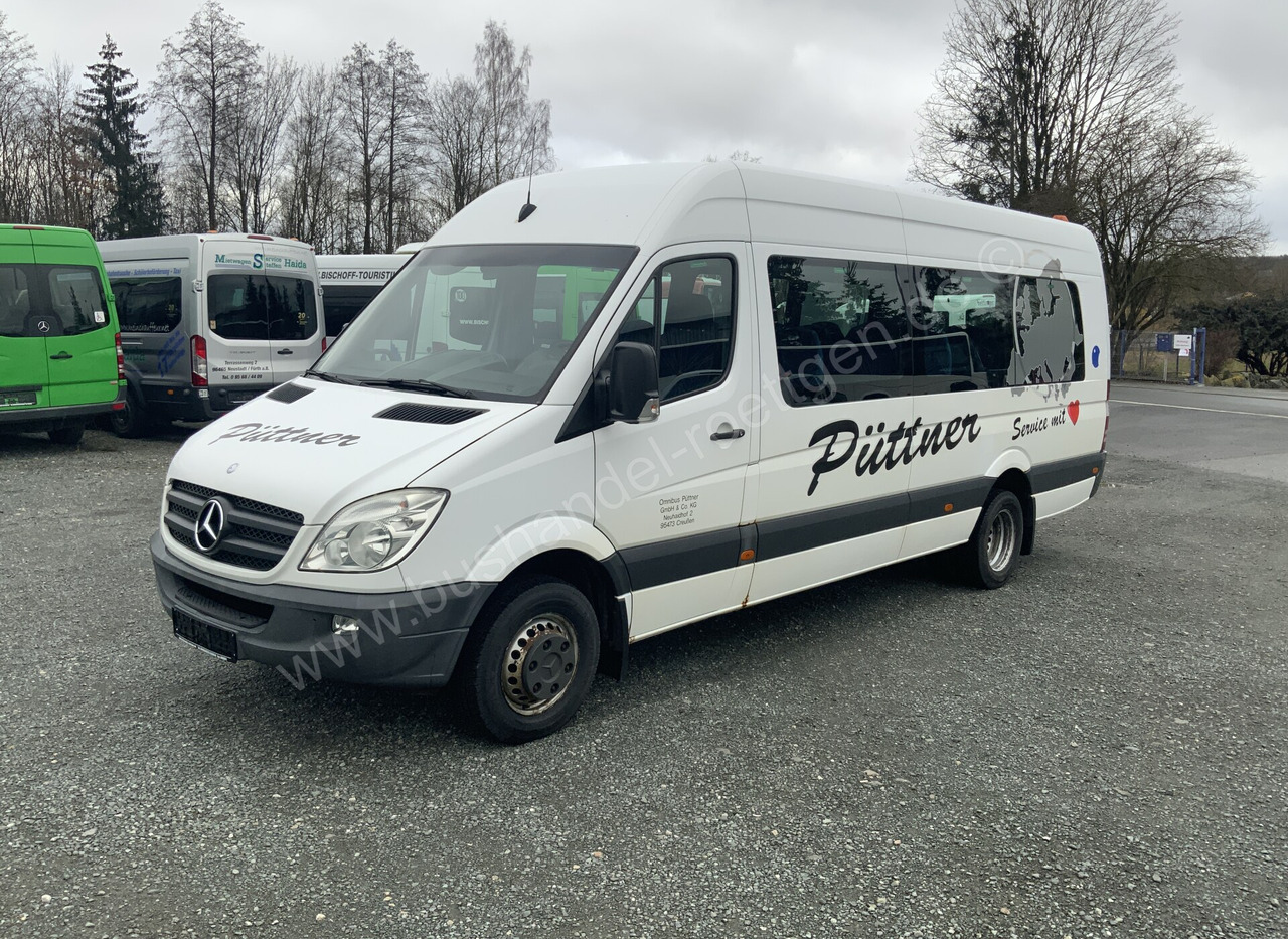 Mercedes-Benz Transfer 45 - Minibus, People carrier: picture 2 Mercedes-Benz Transfer 45 - Minibus, People carrier: picture 2