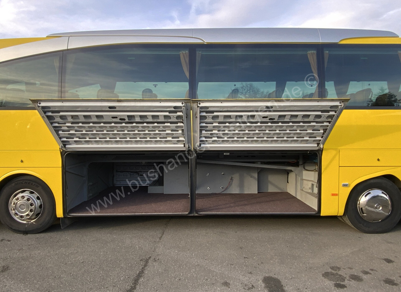 Mercedes-Benz Travego RHD-M - Coach: picture 5 Mercedes-Benz Travego RHD-M - Coach: picture 5