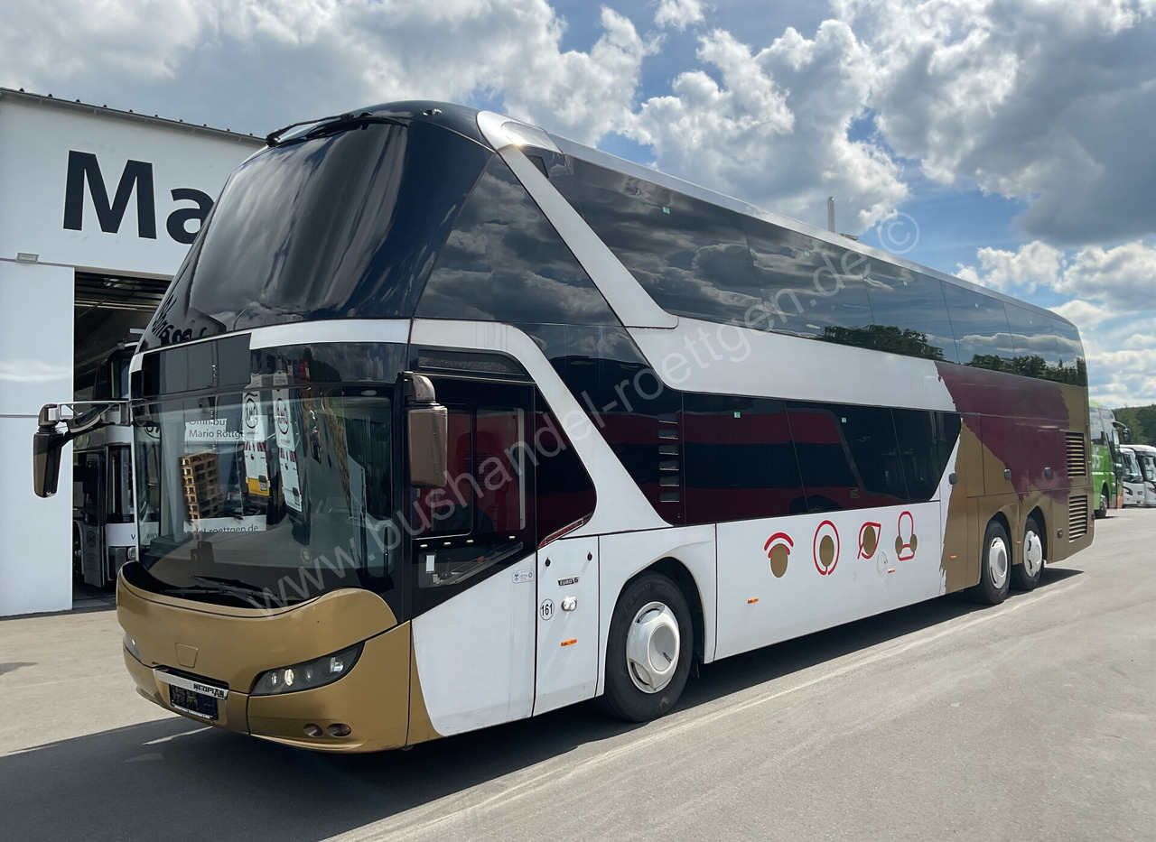 Neoplan Skyliner L - Double-decker bus: picture 2 Neoplan Skyliner L - Double-decker bus: picture 2