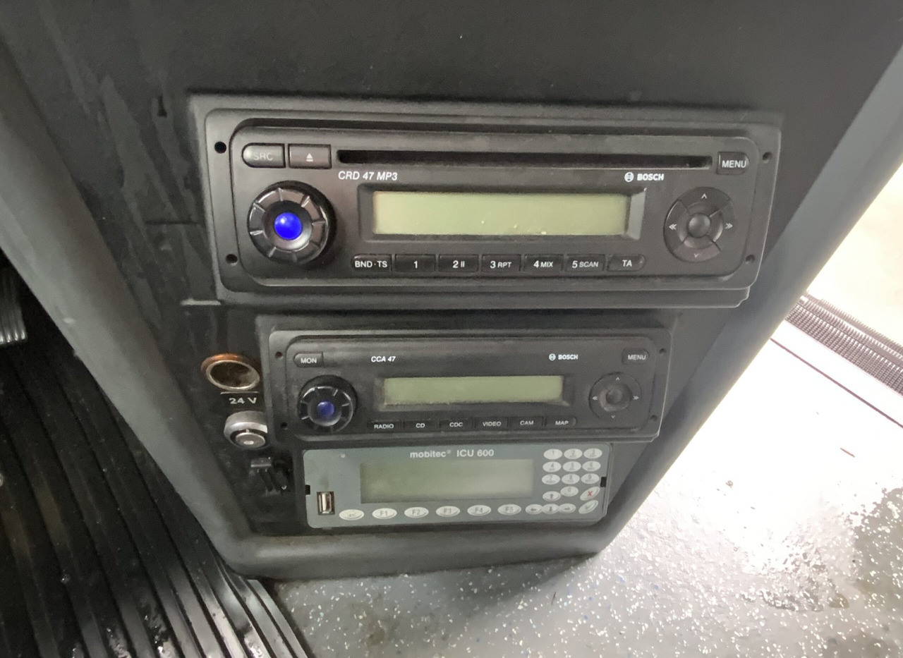 Suburban bus Setra S 417 UL: picture 14