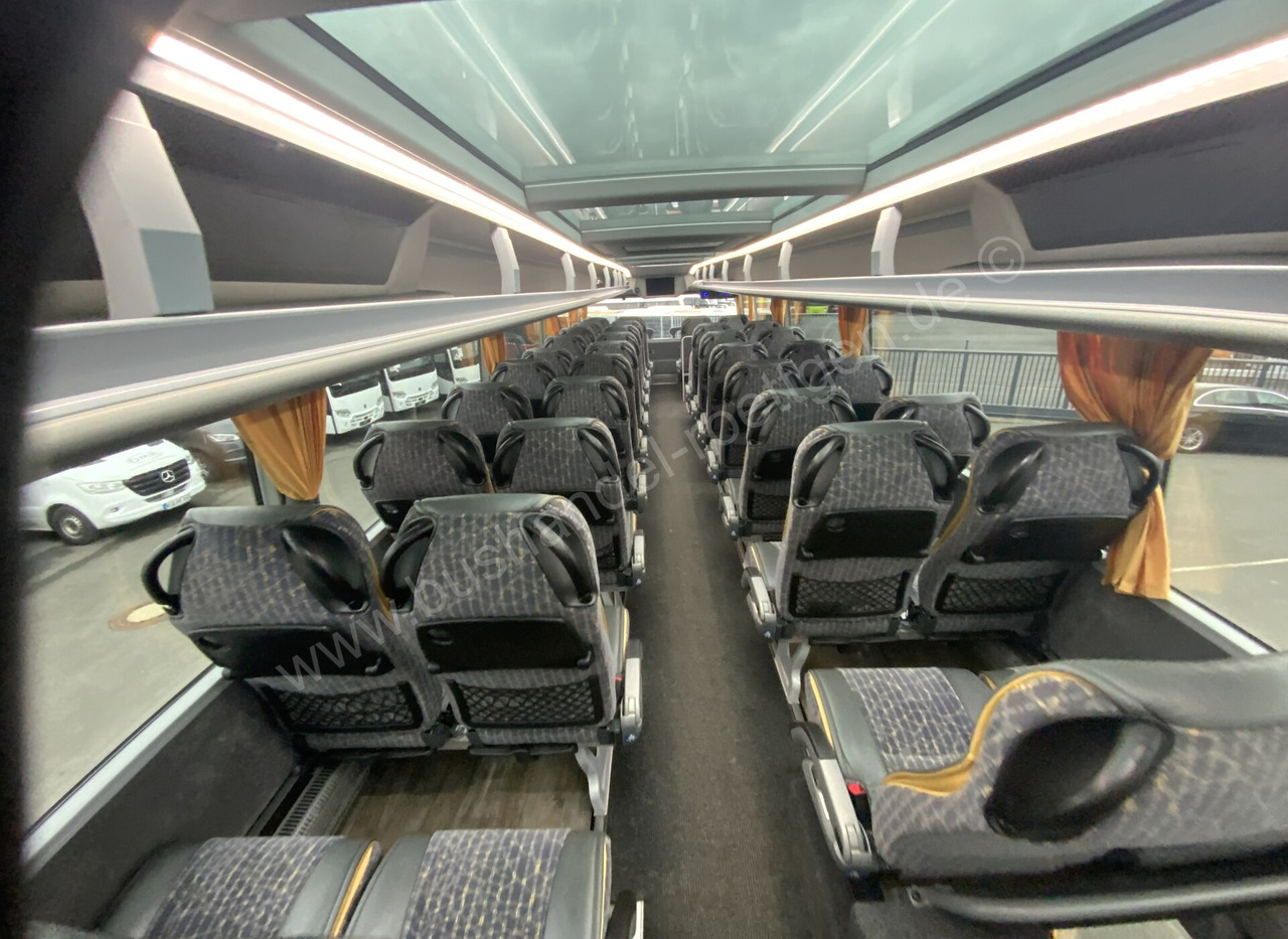 Double-decker bus Van Hool Astromega: picture 16