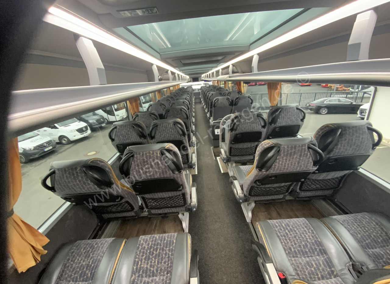 Double-decker bus Van Hool Astromega: picture 15