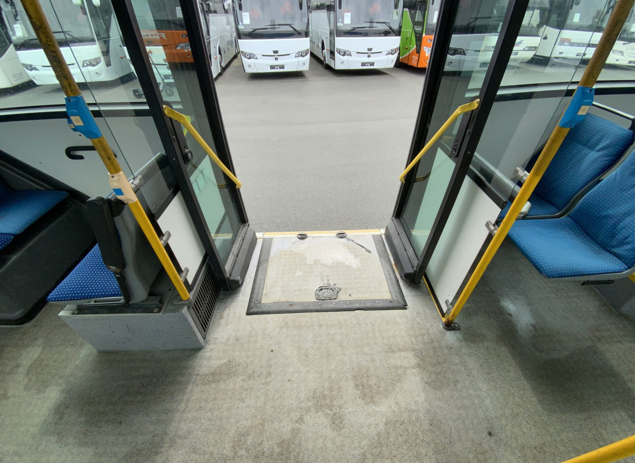 City bus Volvo 7700: picture 14
