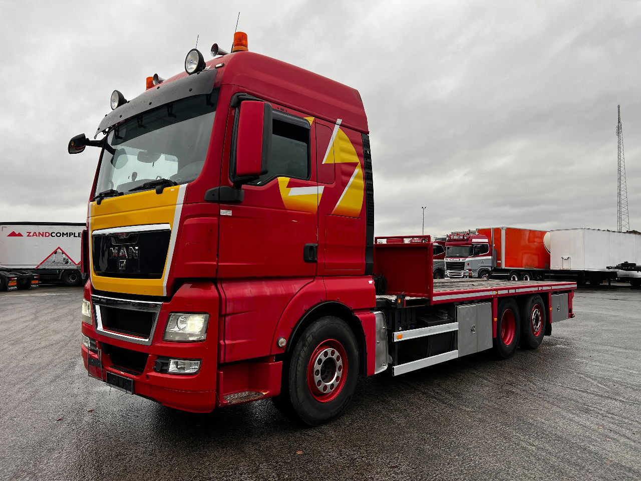 MAN TGX 26.480 XLX 6x2, Retarder, Full air susp - Dropside/ Flatbed truck: picture 1 MAN TGX 26.480 XLX 6x2, Retarder, Full air susp - Dropside/ Flatbed truck: picture 1