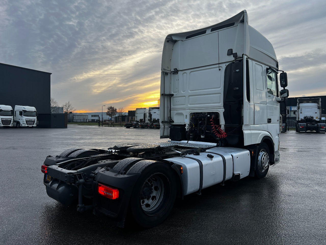 DAF XF 480 SSC, Retarder, lowdeck - Tractor unit: picture 3 DAF XF 480 SSC, Retarder, lowdeck - Tractor unit: picture 3