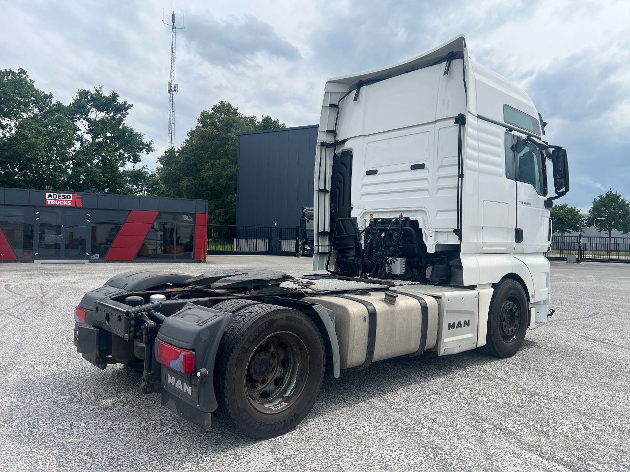 MAN TGX 18.440 XXL, LLS-U mega - Tractor unit: picture 3 MAN TGX 18.440 XXL, LLS-U mega - Tractor unit: picture 3