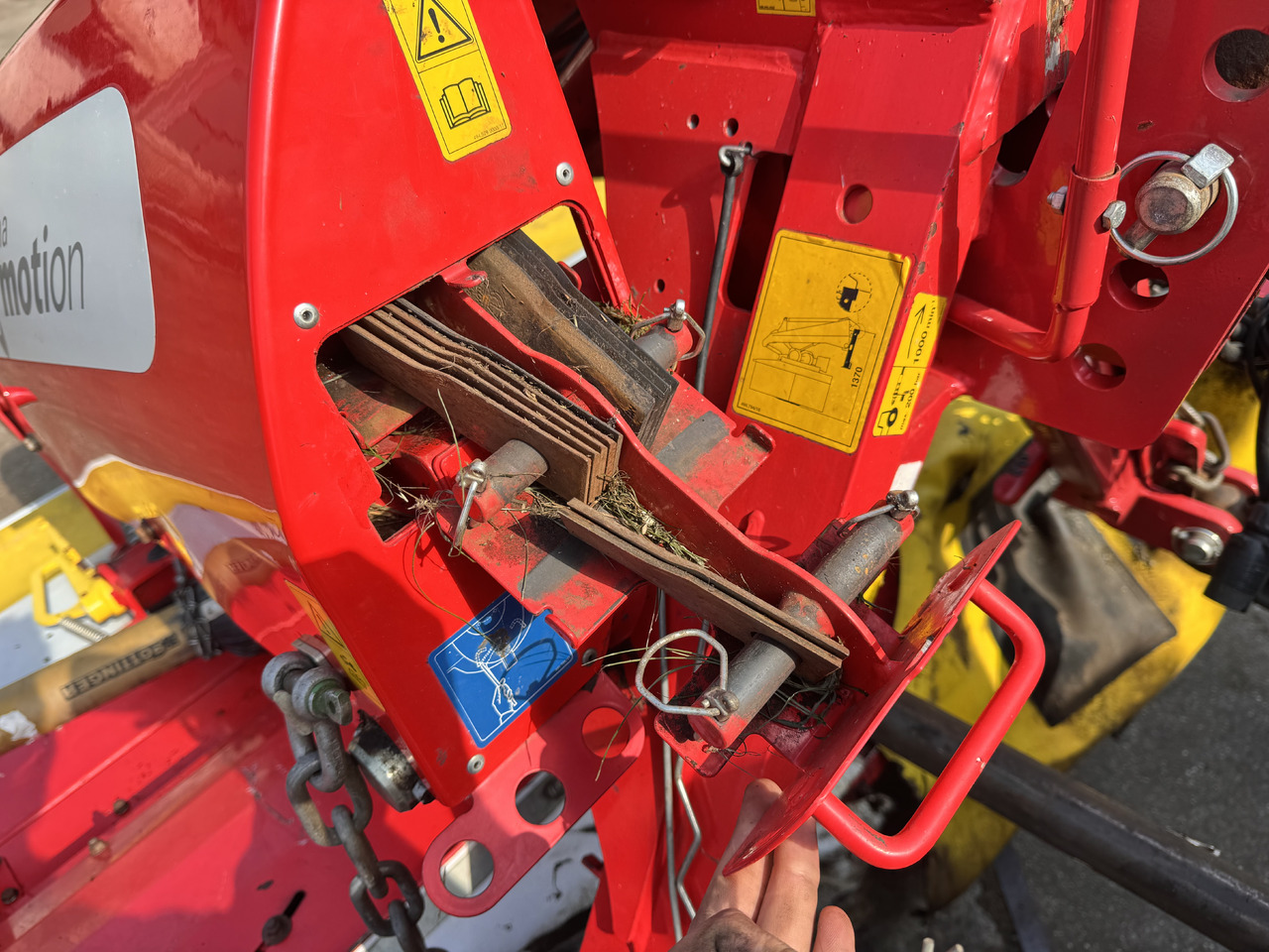 Mower PÖTTINGER Novacat 301 ED Alpha-Motion: picture 10