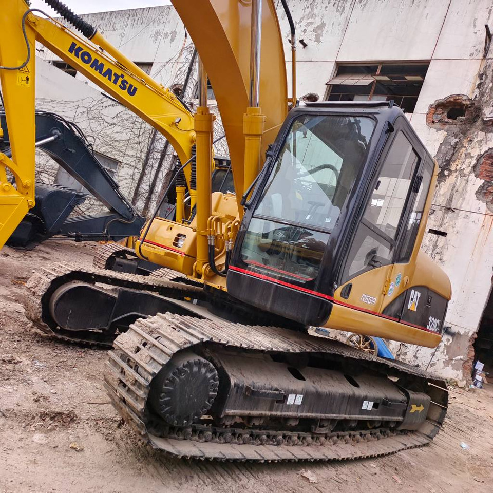 CAT 320 C L - Crawler excavator: picture 1 CAT 320 C L - Crawler excavator: picture 1