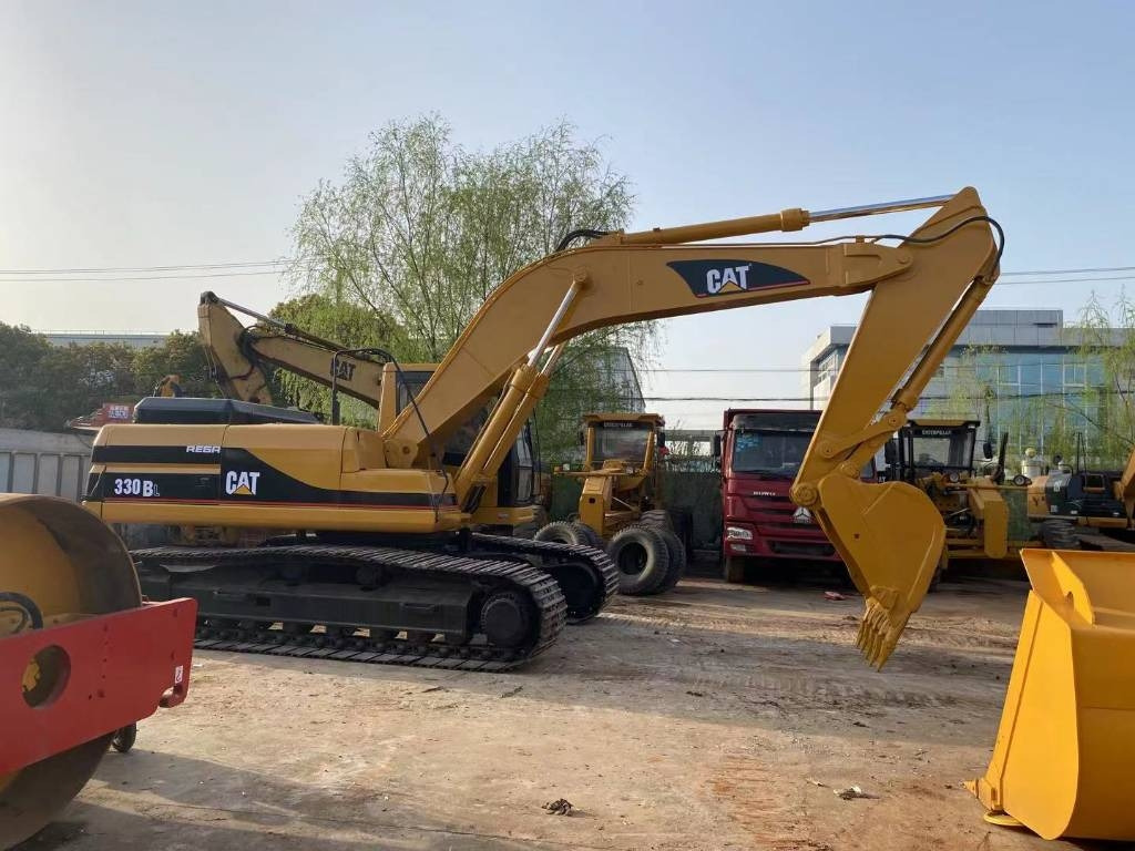 CAT 330 B L - Crawler excavator: picture 1 CAT 330 B L - Crawler excavator: picture 1