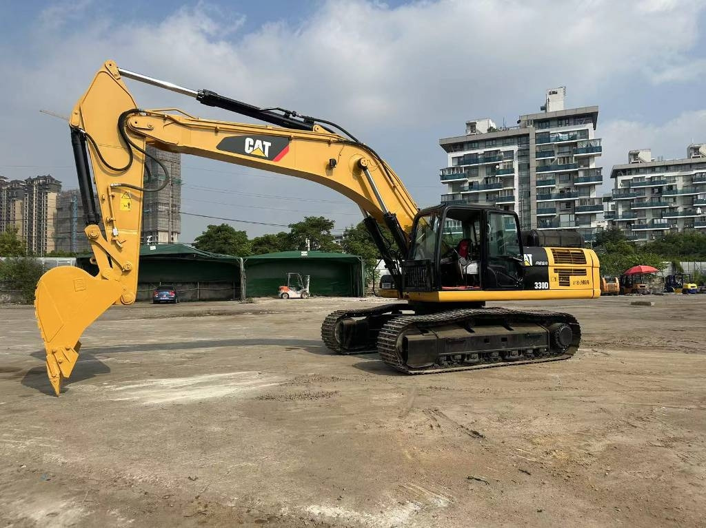 CAT 330 D - Crawler excavator: picture 1 CAT 330 D - Crawler excavator: picture 1
