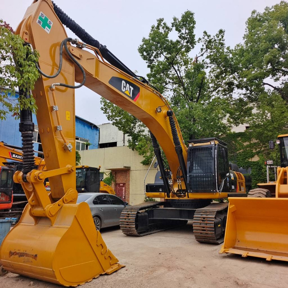 CAT 336D2 - Crawler excavator: picture 1 CAT 336D2 - Crawler excavator: picture 1
