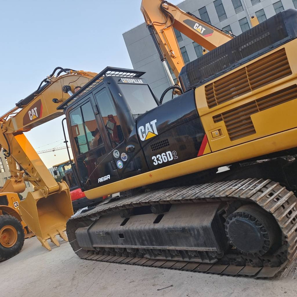 CAT 336D2 - Crawler excavator: picture 1 CAT 336D2 - Crawler excavator: picture 1