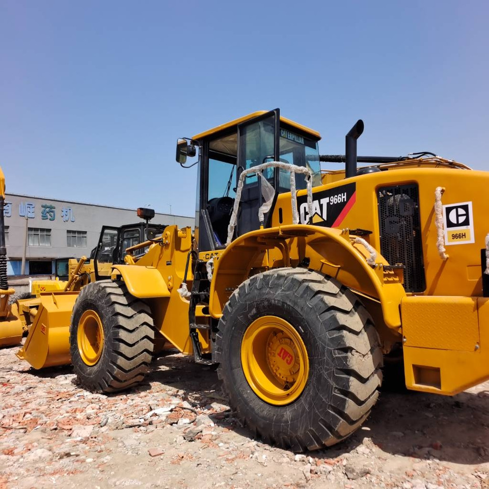 CAT 966H - Wheel loader: picture 1 CAT 966H - Wheel loader: picture 1