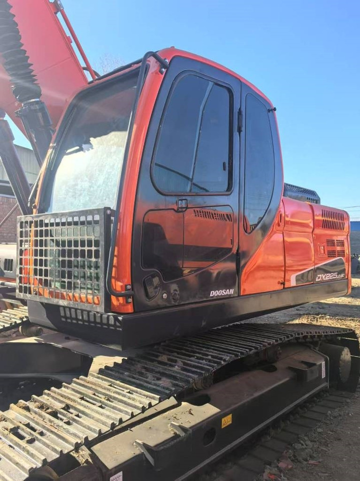 Doosan DX 225 LC - Crawler excavator: picture 5 Doosan DX 225 LC - Crawler excavator: picture 5