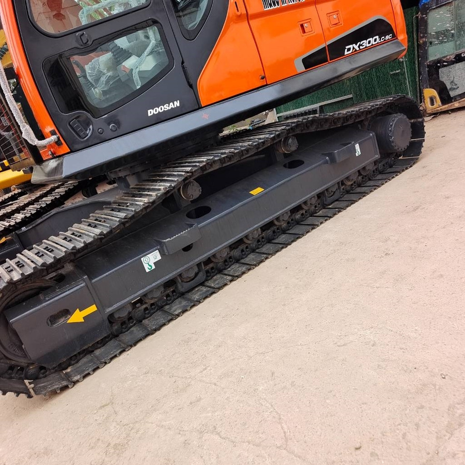 Doosan DX 300 - Crawler excavator: picture 3 Doosan DX 300 - Crawler excavator: picture 3