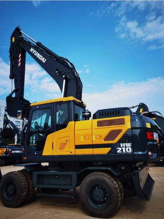 Hyundai 210W-9 - Wheel excavator: picture 5 Hyundai 210W-9 - Wheel excavator: picture 5