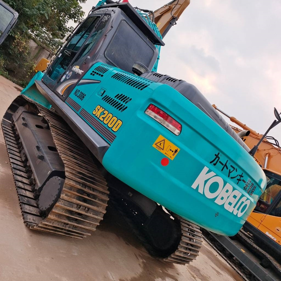 Kobelco SK 200 - Crawler excavator: picture 2 Kobelco SK 200 - Crawler excavator: picture 2