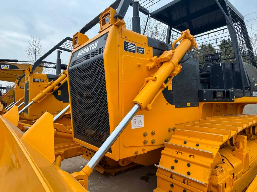 Shantui SD 22 F - Bulldozer: picture 1 Shantui SD 22 F - Bulldozer: picture 1