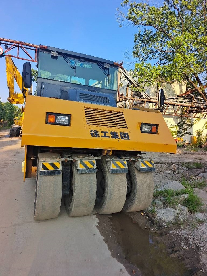 XCMG XP 263 - Pneumatic roller: picture 3 XCMG XP 263 - Pneumatic roller: picture 3