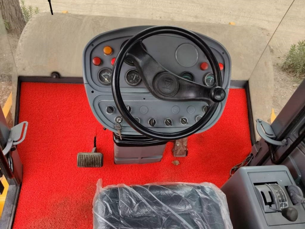 XCMG XS 223 J - Compactor: picture 5 XCMG XS 223 J - Compactor: picture 5