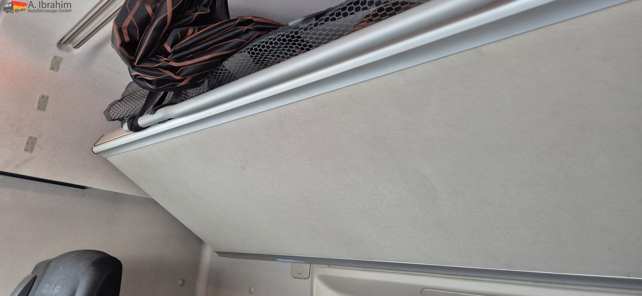 Daf XF 450 FAR Edscha Liftachse auch als Komplettzug !! - Curtain side truck: picture 4 Daf XF 450 FAR Edscha Liftachse auch als Komplettzug !! - Curtain side truck: picture 4