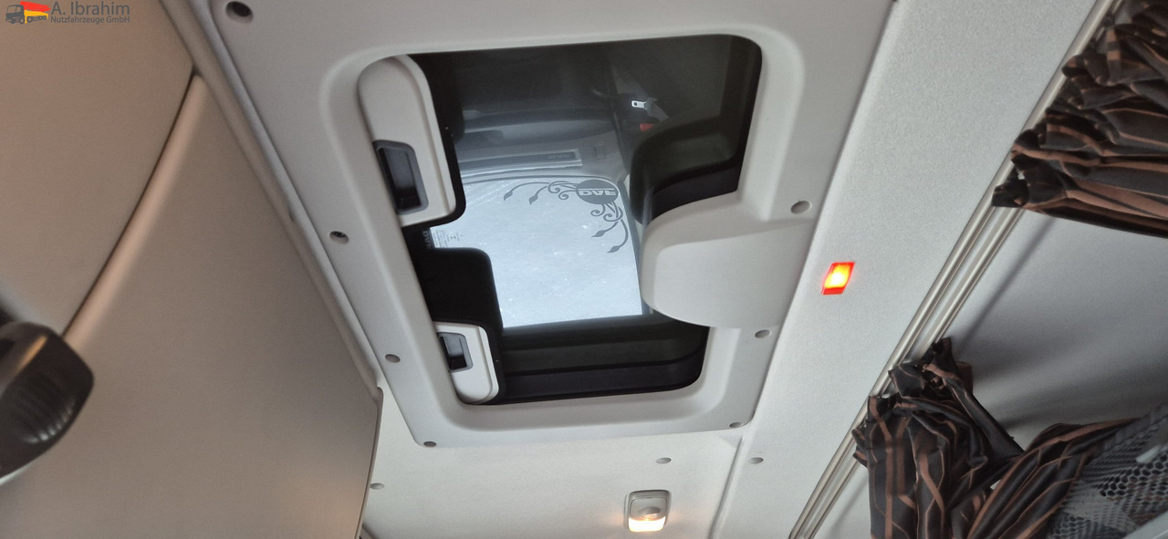 Daf XF 450 FAR Edscha Liftachse auch als Komplettzug !! - Curtain side truck: picture 5 Daf XF 450 FAR Edscha Liftachse auch als Komplettzug !! - Curtain side truck: picture 5