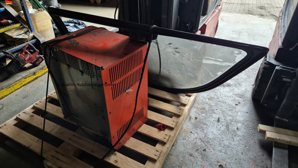 Linde E18 P Triplexmast Hubhöhe 6.60 m lt. Traglastdiagramm - Electric forklift: picture 5 Linde E18 P Triplexmast Hubhöhe 6.60 m lt. Traglastdiagramm - Electric forklift: picture 5