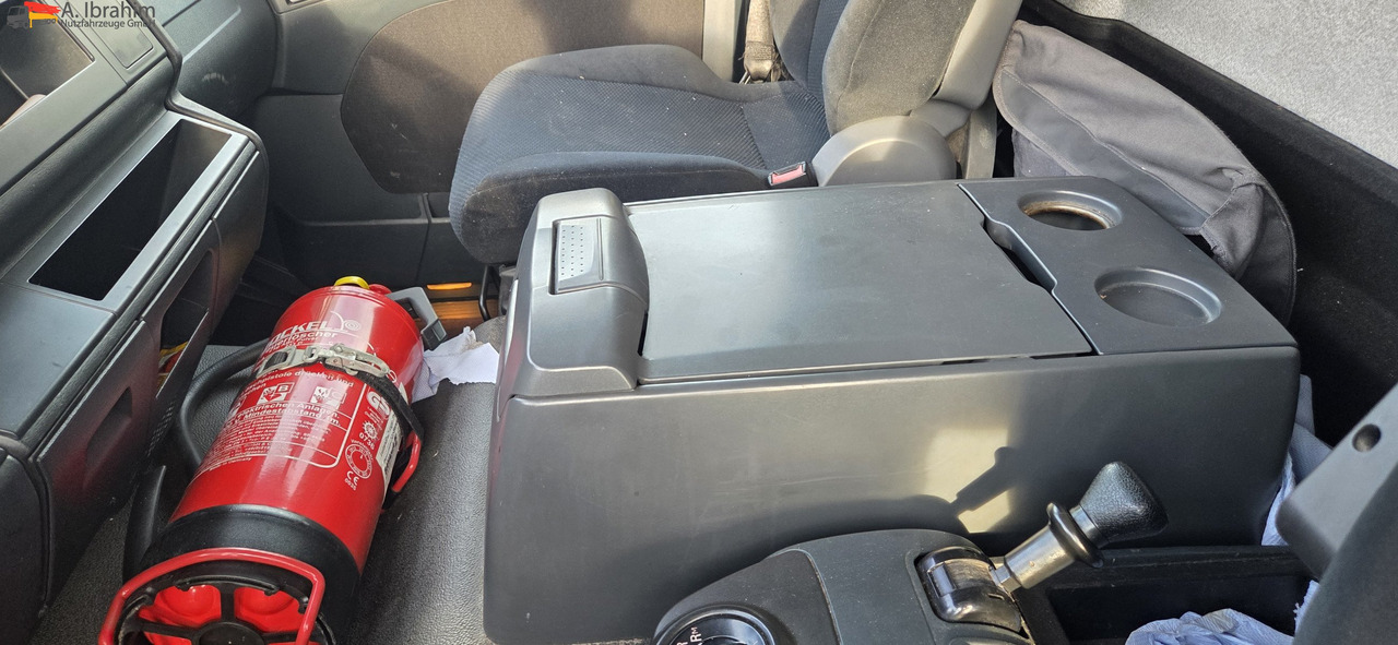 MAN TGM 18.290 Carrier Supra 950 U | LBW | 2 Kammer MT | Schneeketten - Refrigerated truck: picture 2 MAN TGM 18.290 Carrier Supra 950 U | LBW | 2 Kammer MT | Schneeketten - Refrigerated truck: picture 2