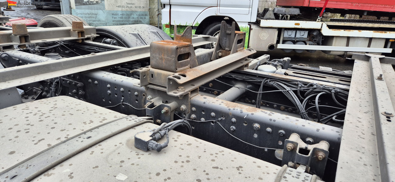 MAN TGX 26.460 Vario-Rahmen deutsches Fahrzeug. ohne Wechselbrücke - Curtain side truck: picture 5 MAN TGX 26.460 Vario-Rahmen deutsches Fahrzeug. ohne Wechselbrücke - Curtain side truck: picture 5