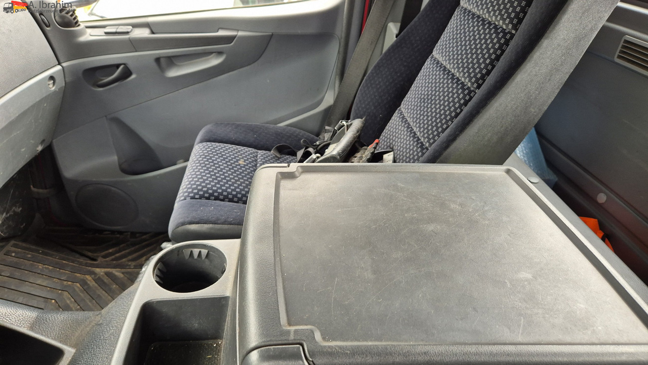 Mercedes-Benz 1829L mit Kran HIAB 111 Hiduo , Funk FB - Dropside/ Flatbed truck, Crane truck: picture 5 Mercedes-Benz 1829L mit Kran HIAB 111 Hiduo , Funk FB - Dropside/ Flatbed truck, Crane truck: picture 5