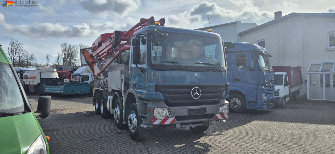 Mercedes-Benz 3241 PM 21-3 Liebherr 7 cbm PUMI Putzmeister Liebherr - Mixer pump truck: picture 1 Mercedes-Benz 3241 PM 21-3 Liebherr 7 cbm PUMI Putzmeister Liebherr - Mixer pump truck: picture 1