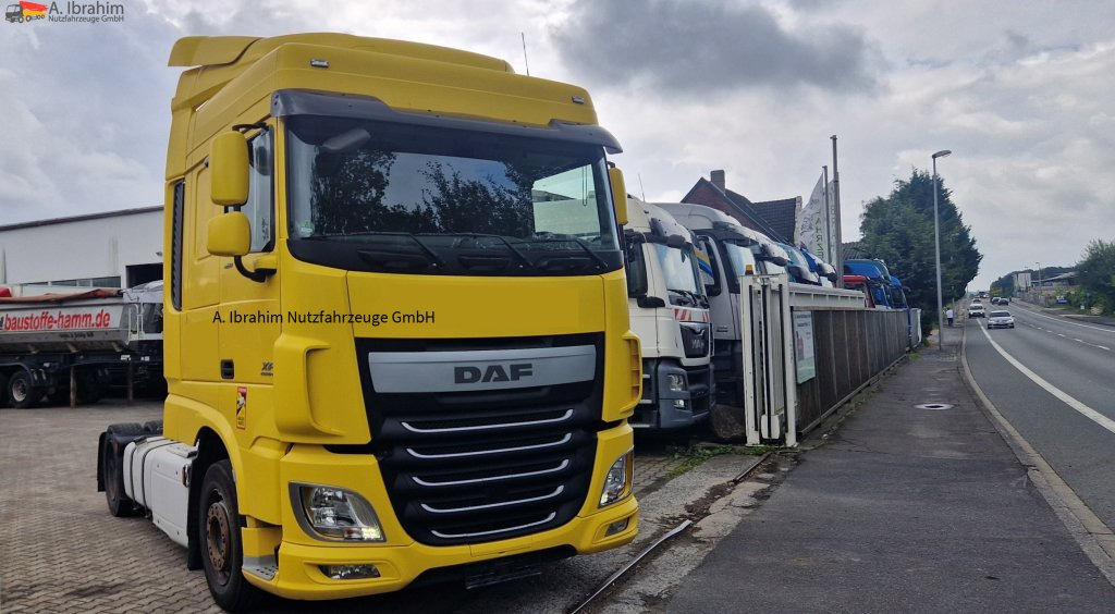 Daf XF460 FT Vollspoiler, Retarder Klima - Tractor unit: picture 1 Daf XF460 FT Vollspoiler, Retarder Klima - Tractor unit: picture 1