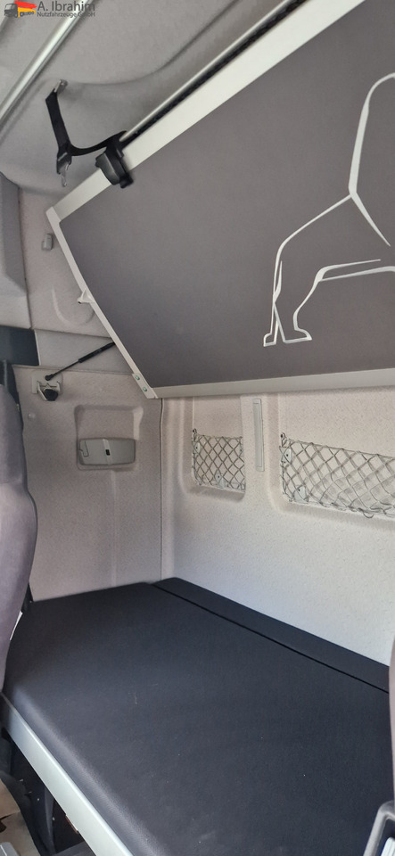 MAN TGX 18.480 Kipphydraulik, Retarder Standklima - Tractor unit: picture 5 MAN TGX 18.480 Kipphydraulik, Retarder Standklima - Tractor unit: picture 5