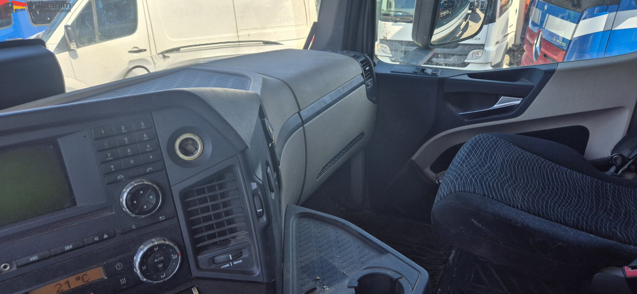 Tractor unit Mercedes-Benz 1840 Actros, 3x vorhanden, identisch: picture 7