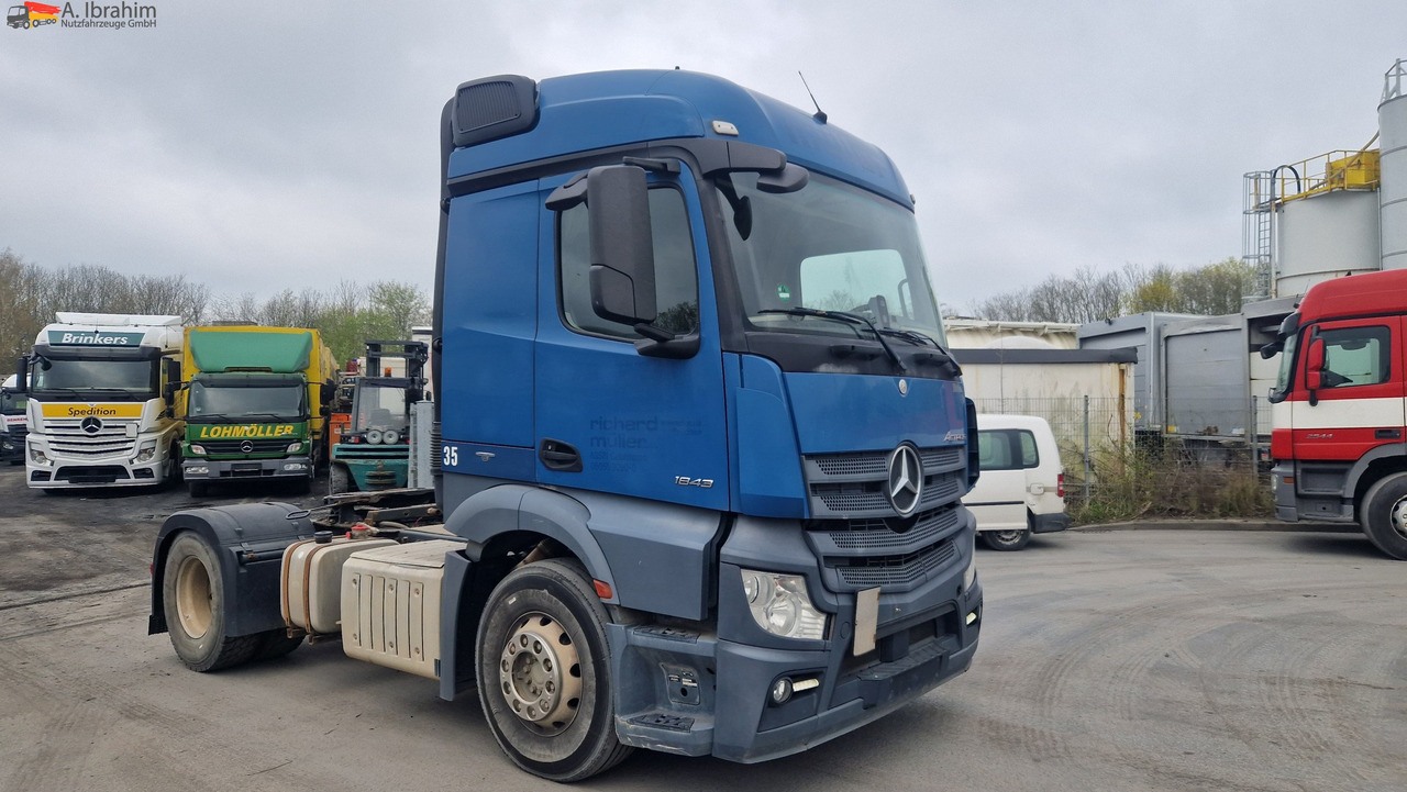 Tractor unit Mercedes-Benz 1843 Kipphydraulik, Standklima: picture 11