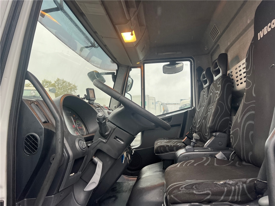 Iveco 140E25 - Refrigerated truck: picture 5 Iveco 140E25 - Refrigerated truck: picture 5