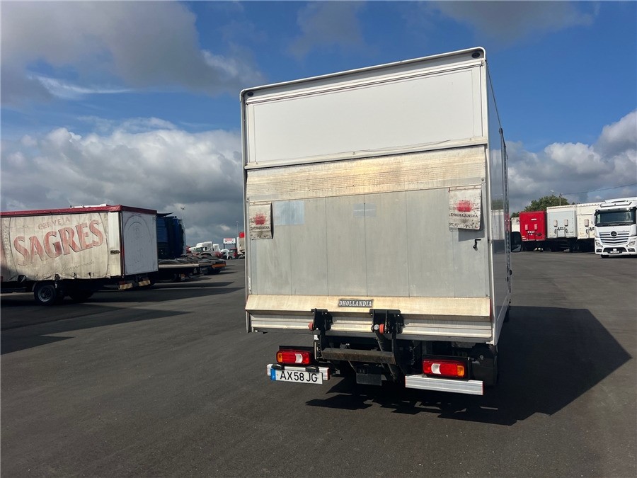 Iveco 35C16HA8 - Closed box van: picture 5 Iveco 35C16HA8 - Closed box van: picture 5