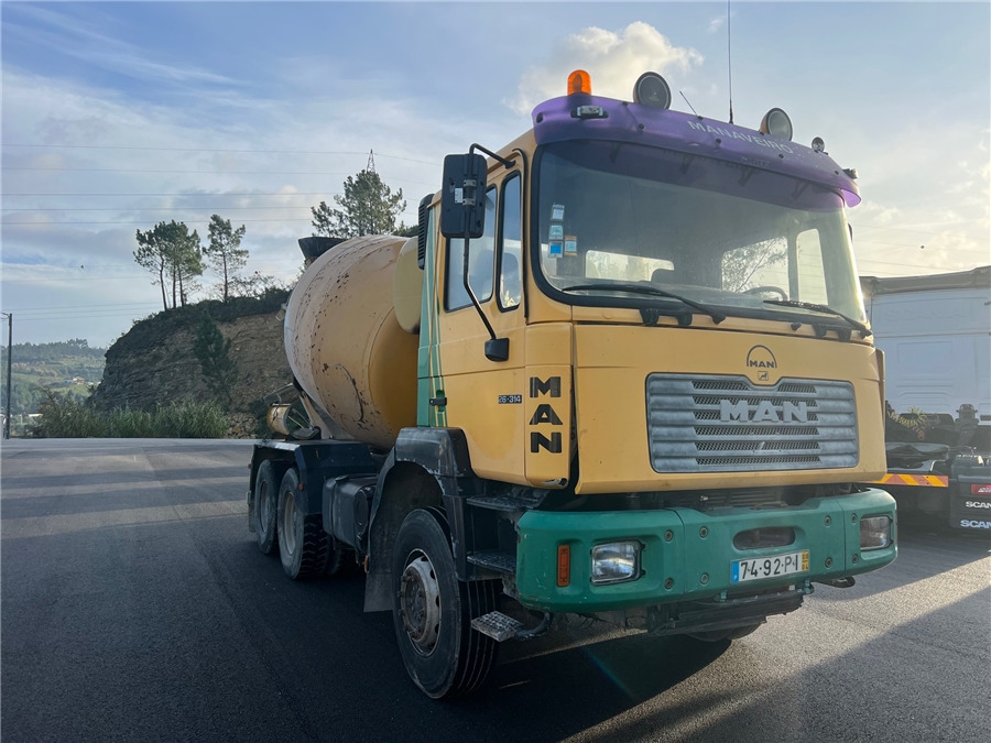 MAN 26.314 - Concrete mixer truck: picture 2 MAN 26.314 - Concrete mixer truck: picture 2