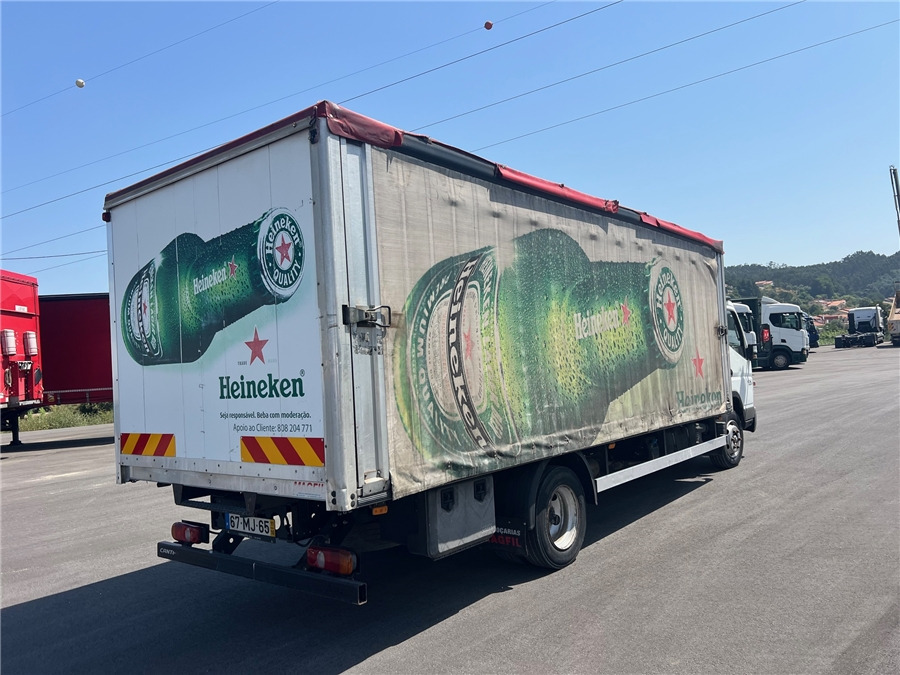 Mitsubishi 7C18 - Curtain side truck: picture 4 Mitsubishi 7C18 - Curtain side truck: picture 4